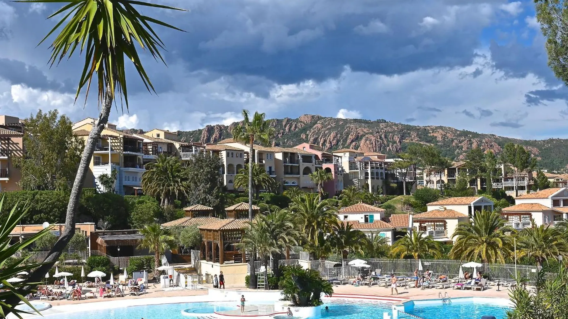 Apartment Studio Village Cap Esterel - L'Esquinade-69 By Interhome Saint-Raphael